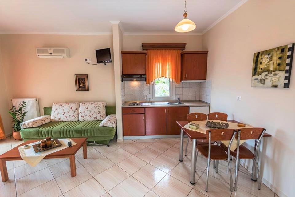 Anna Apartments Chrysi Ammoudia Exterior photo