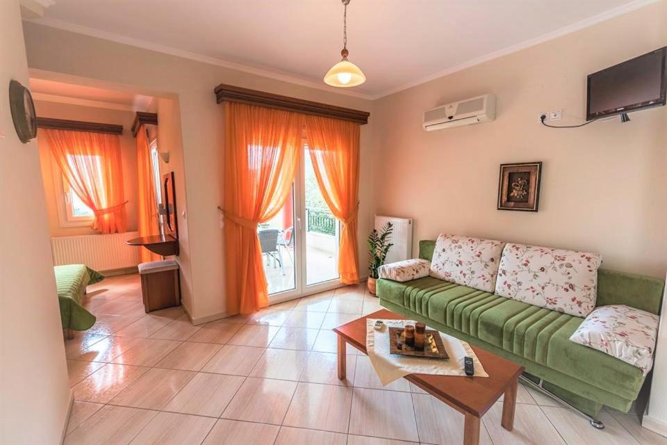 Anna Apartments Chrysi Ammoudia Exterior photo