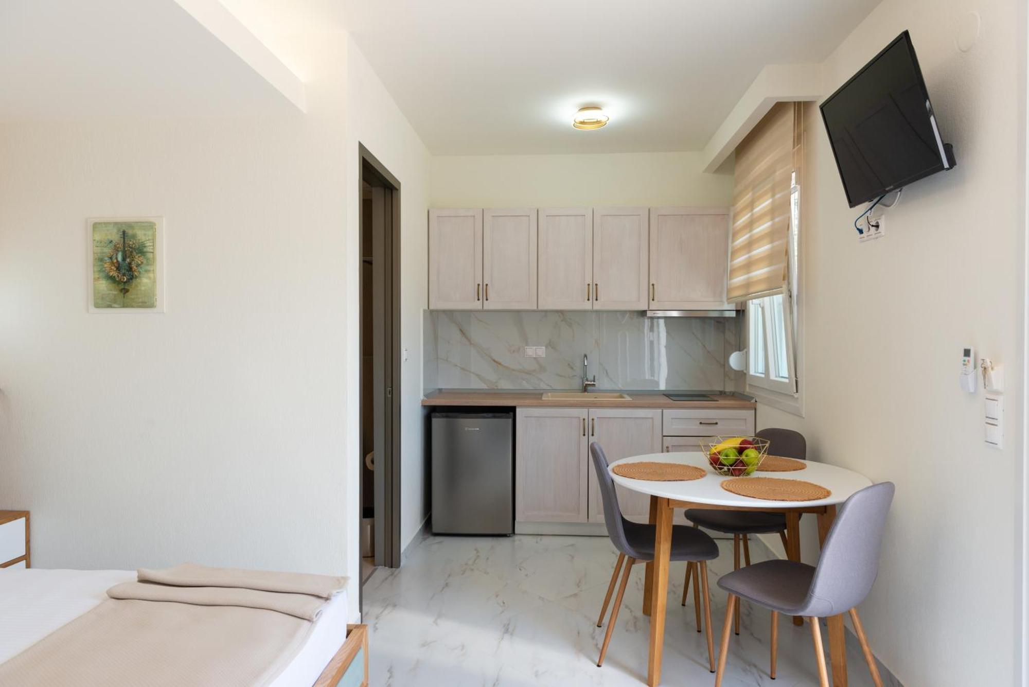 Anna Apartments Chrysi Ammoudia Exterior photo